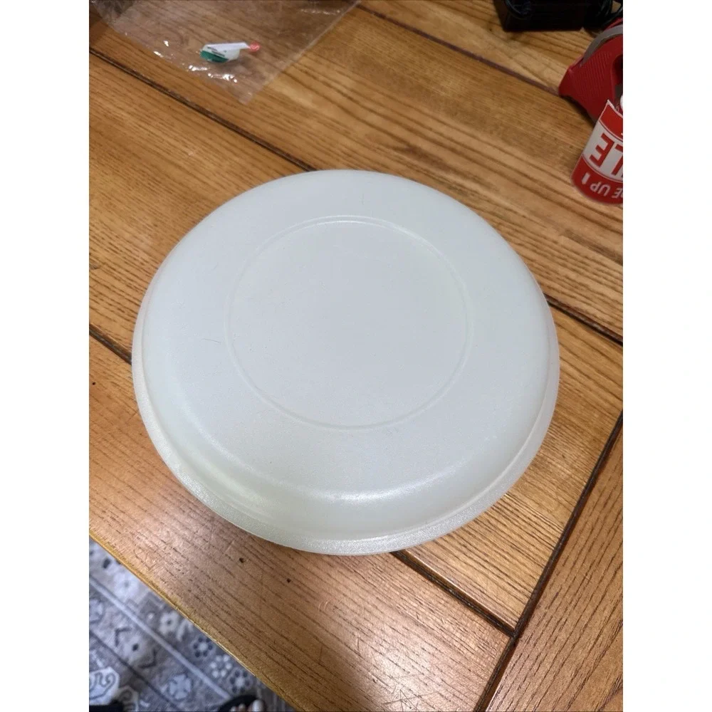Vtg Tupperware Round Divided Storage Relish Tray Container 1708 w/Lid 1709